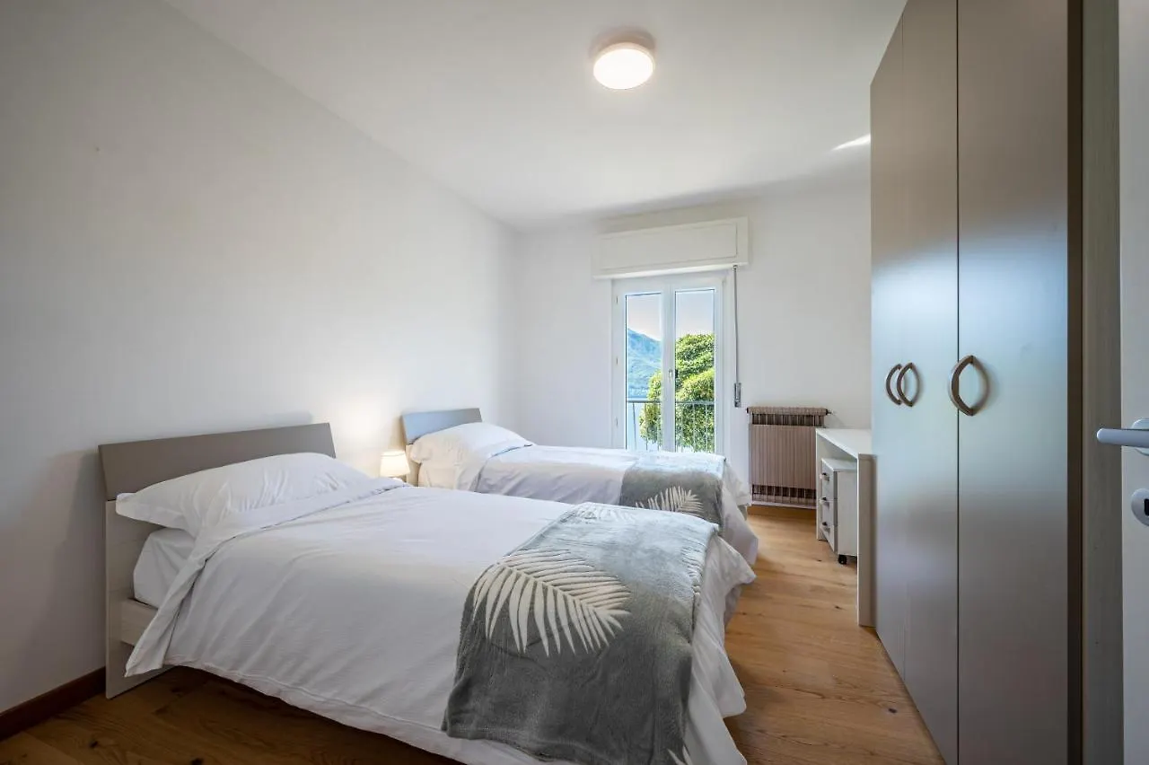 Stunning Lake View Apartment Gravedona - Larihome A27